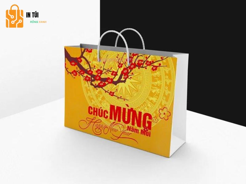 In túi giấy đựng quà Tết