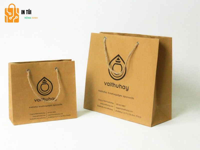 Túi giấy đựng quần áo thời trang thể hiện sự tinh tế